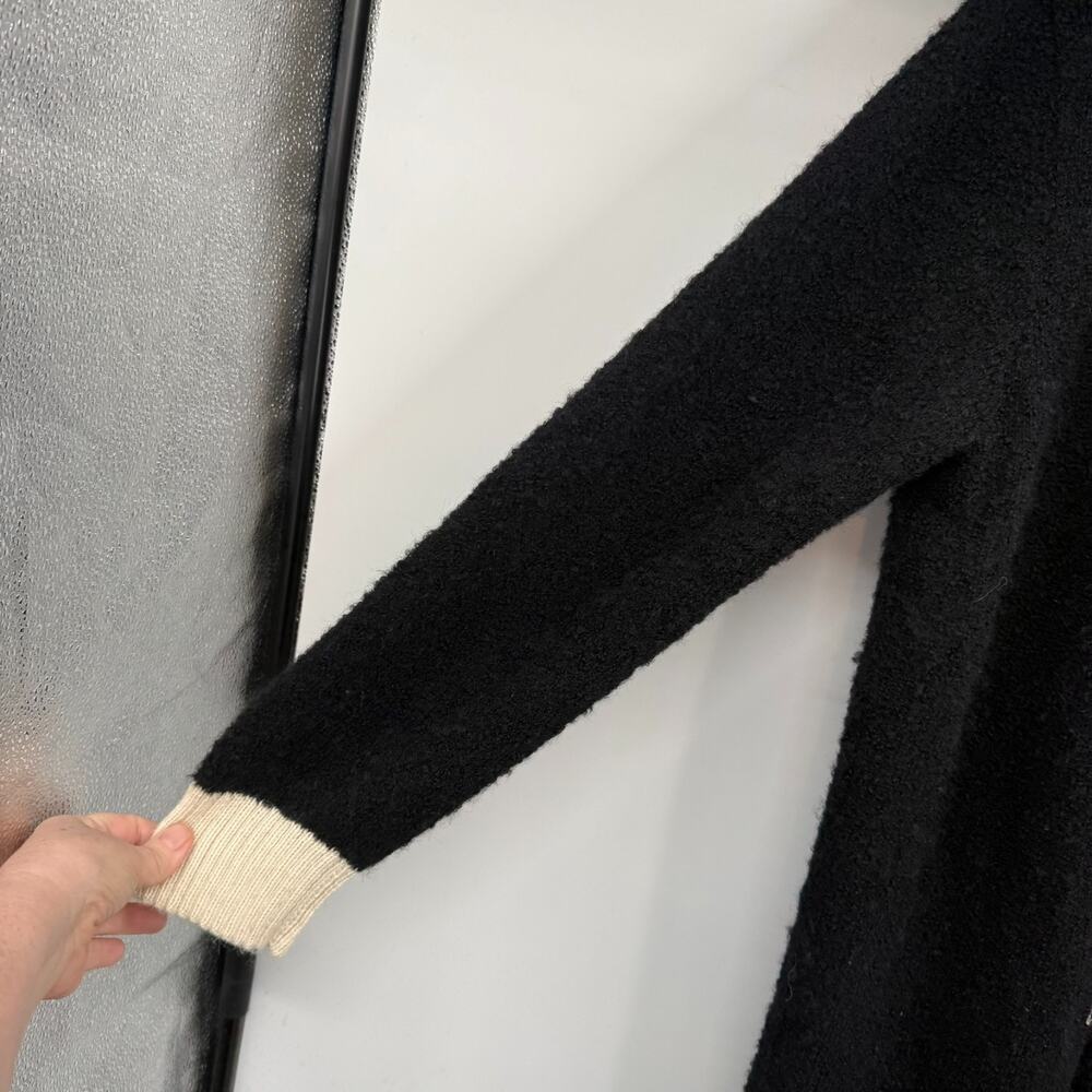 Classic Alpaca Embroidered Duster Cardigan Coat Womens L Black Cream Clasp Peru - Picture 4 of 9